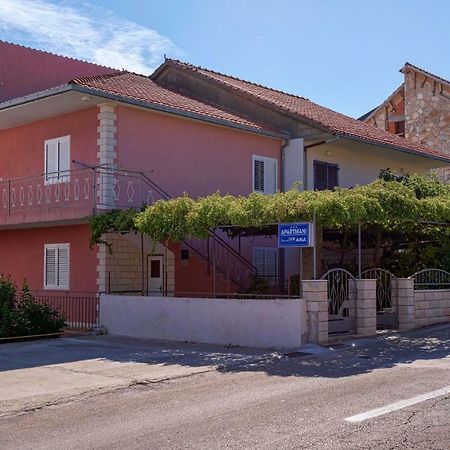 Apartments Ana Buratovic Stari Grad  Exterior foto