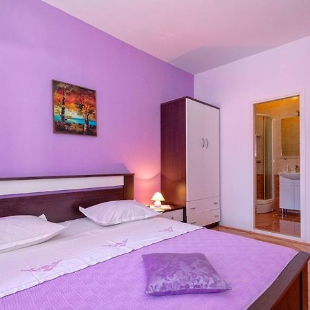 Apartments Ana Buratovic Stari Grad  Exterior foto