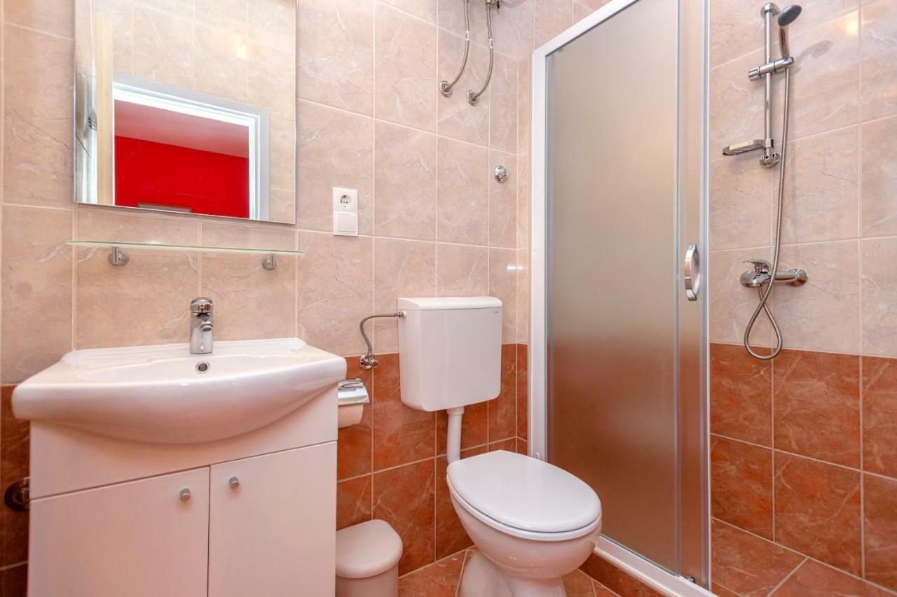 Apartments Ana Buratovic Stari Grad  Exterior foto