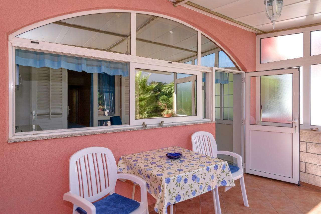 Apartments Ana Buratovic Stari Grad  Exterior foto