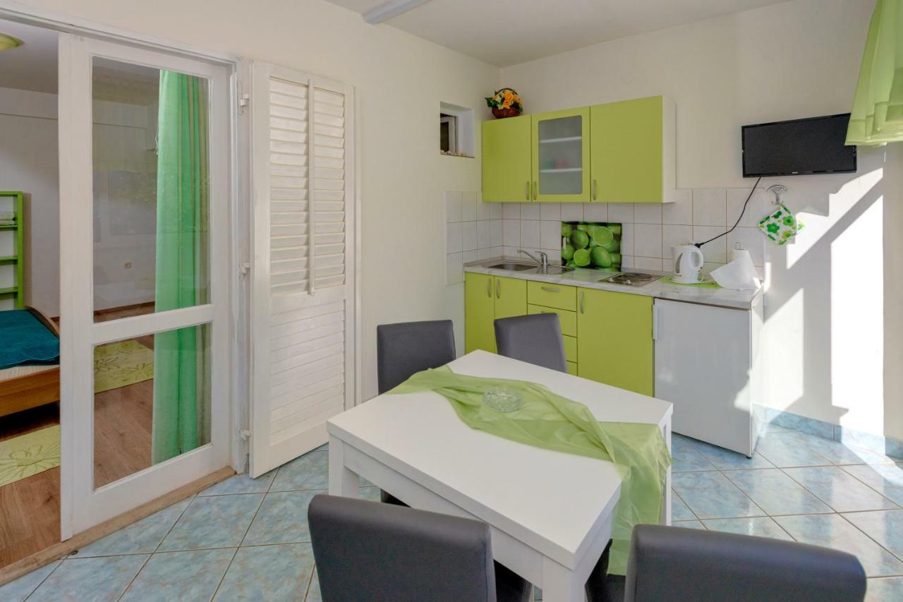 Apartments Ana Buratovic Stari Grad  Exterior foto