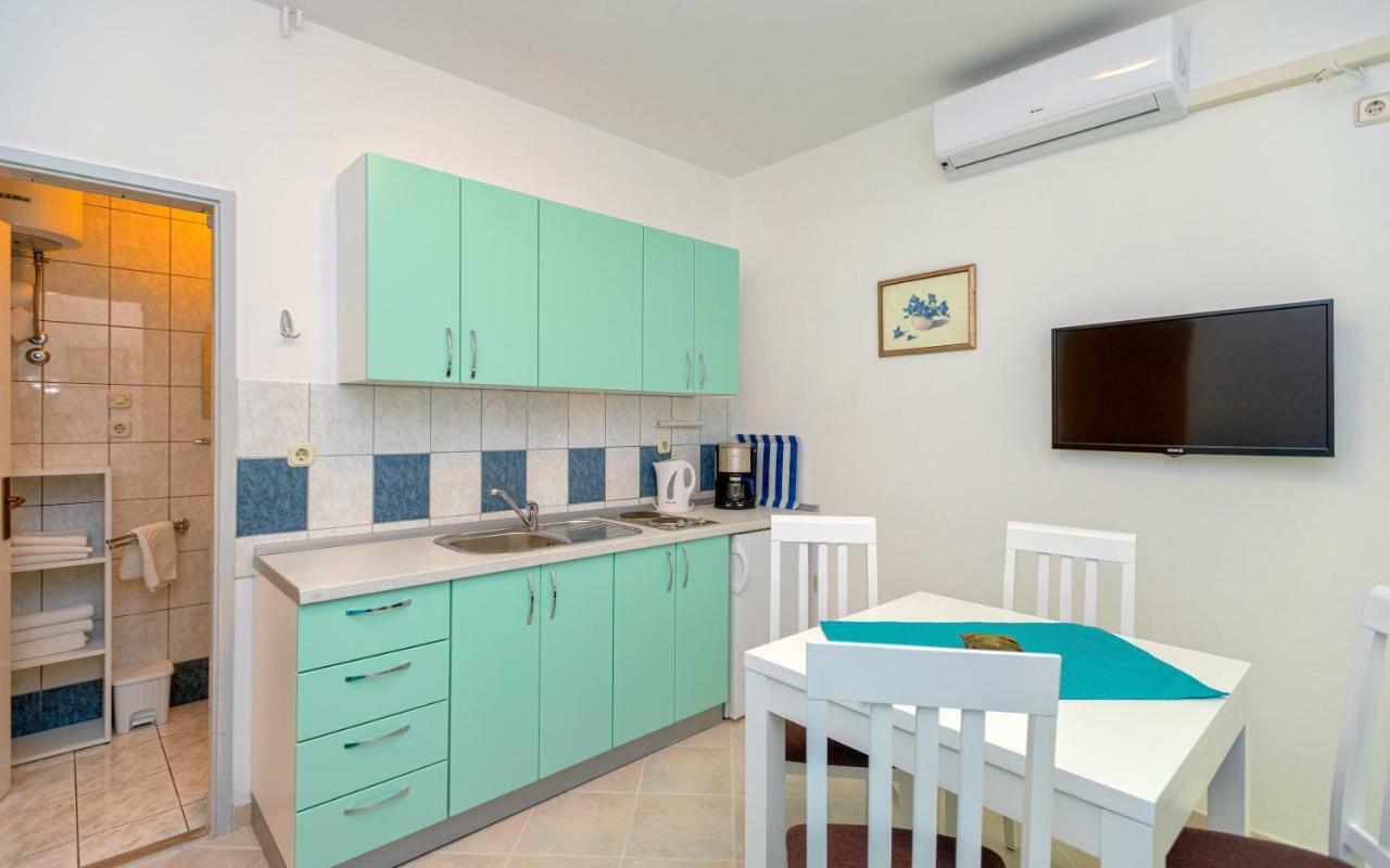 Apartments Ana Buratovic Stari Grad  Exterior foto