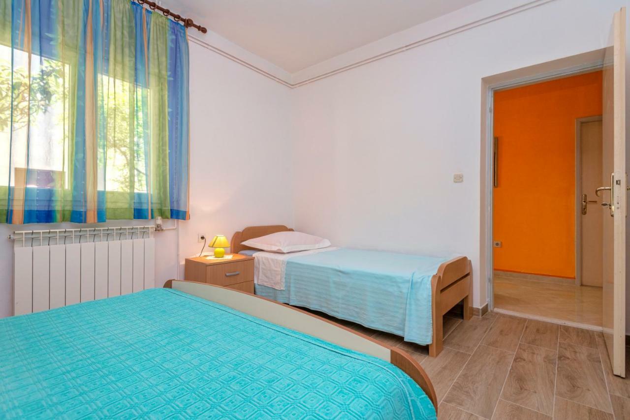 Apartments Ana Buratovic Stari Grad  Exterior foto